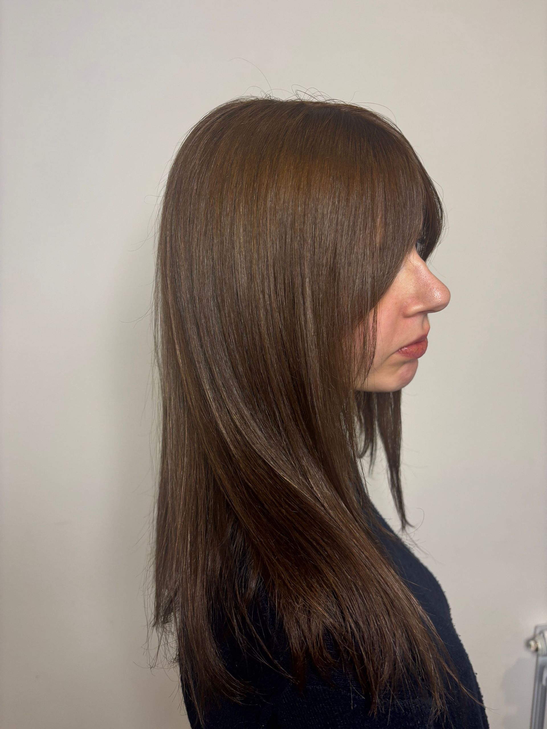 Corte con flequillo en Paola Estilista